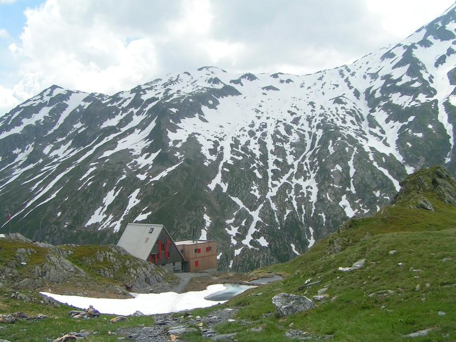 Capanna Scaletta (2205 m) in Schweiz – SAC-Schutzhütte