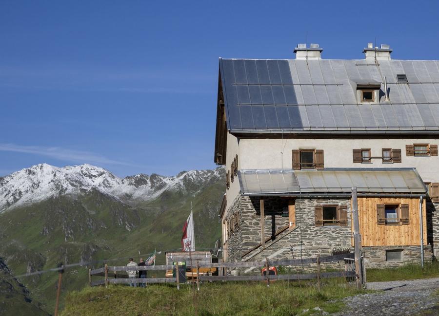 Rastkogelhütte (2.124 m) in Österreich – DAV-Schutzhütte