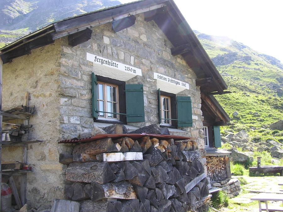 Fergenhütte SAC (2141 m) in Schweiz – SAC-Schutzhütte