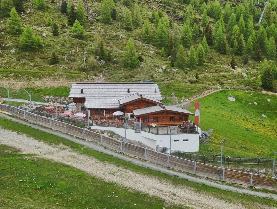 Sölden-Hütte (1.550m) in Österreich – OEAV-Schutzhütte