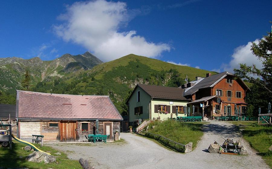 Edelraute-Hütte (1725) in Österreich – OEAV-Schutzhütte