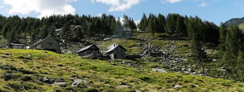 Capanna Arena (1689 m) in Schweiz – Via-Vallemaggia-Schutzhütte