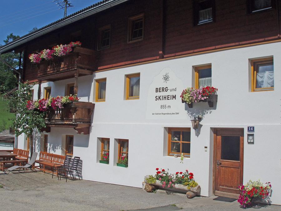 Berg- und Skiheim Brixen im Thale - Ferienwohnung