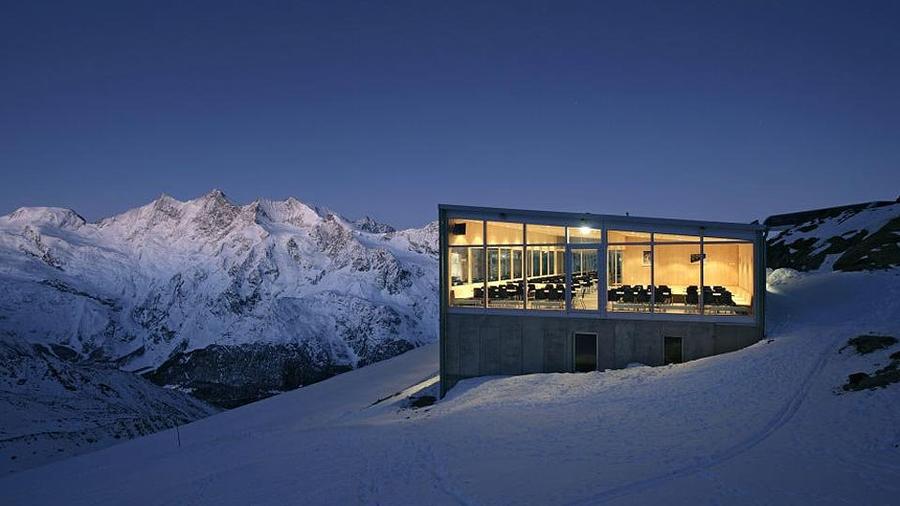 Berghütte Hohsaas (3142 m) in Schweiz – SAC-Schutzhütte