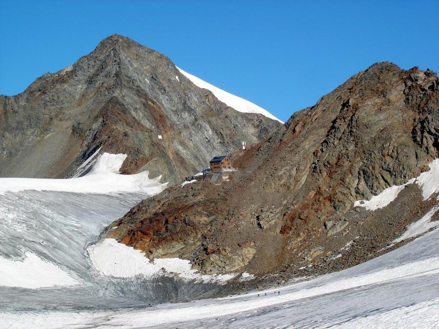 Müllerhütte - Rif. Cima Libera (3145 m) in Italien – CAI-AA-Schutzhütte