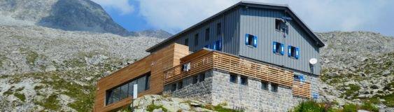 Mandron "Città di Trento" (2.449 m) in Italien – SAT-Schutzhütte