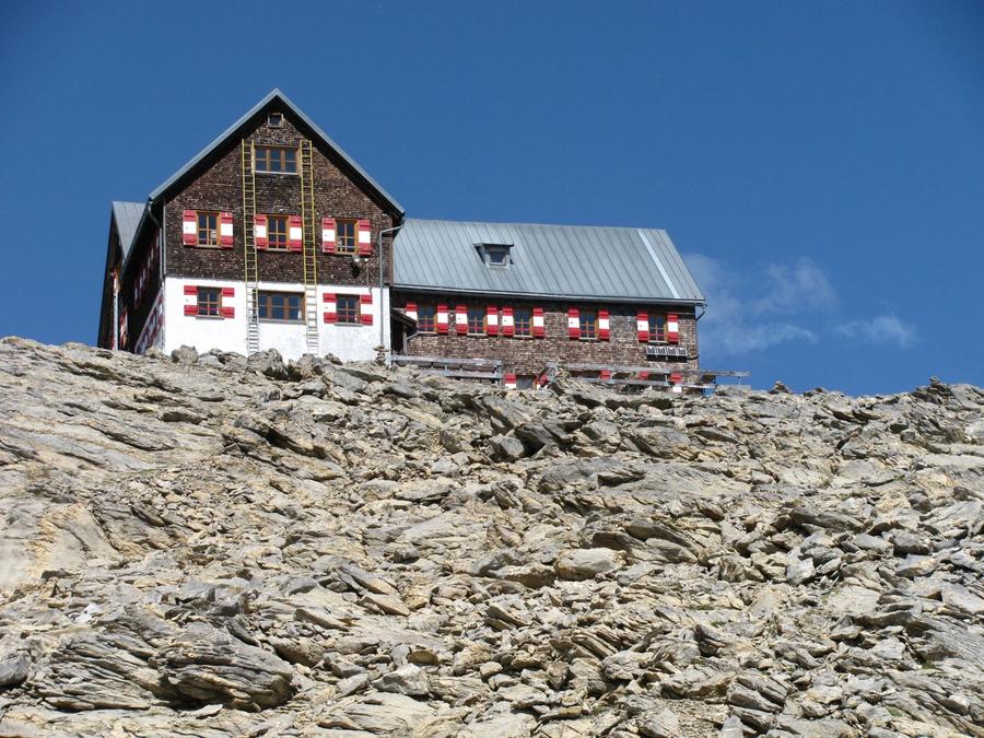 Mannheimer Hütte (2.679 m) in Österreich – DAV-Schutzhütte