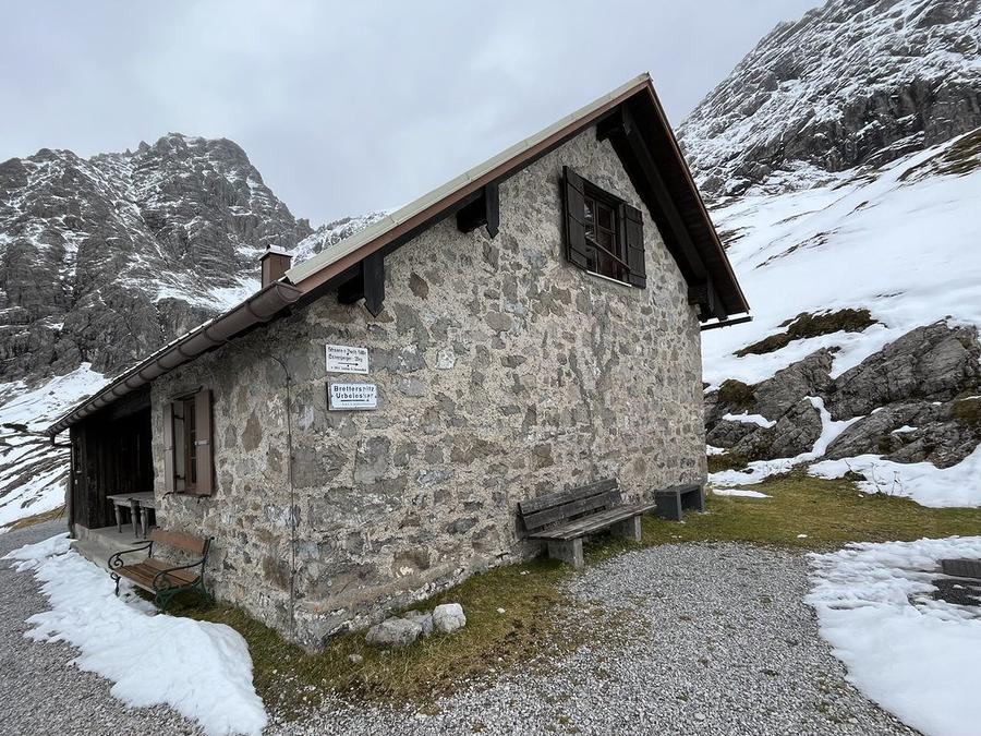 Kaufbeurer Haus (2007 m) in Deutschland – DAV-Schutzhütte