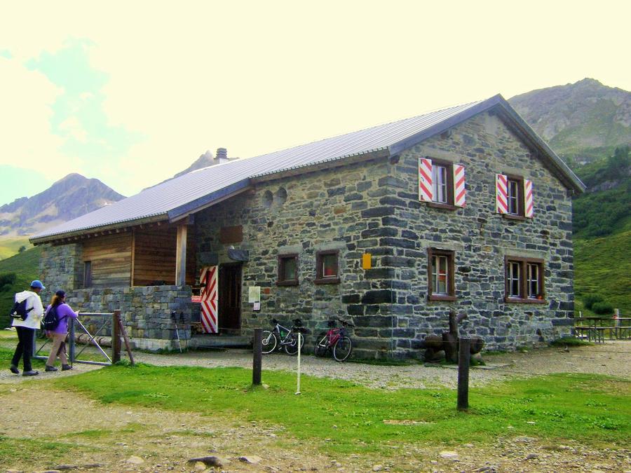 Capanna Cadagno (1987) in Schweiz – Via-Vallemaggia-Schutzhütte