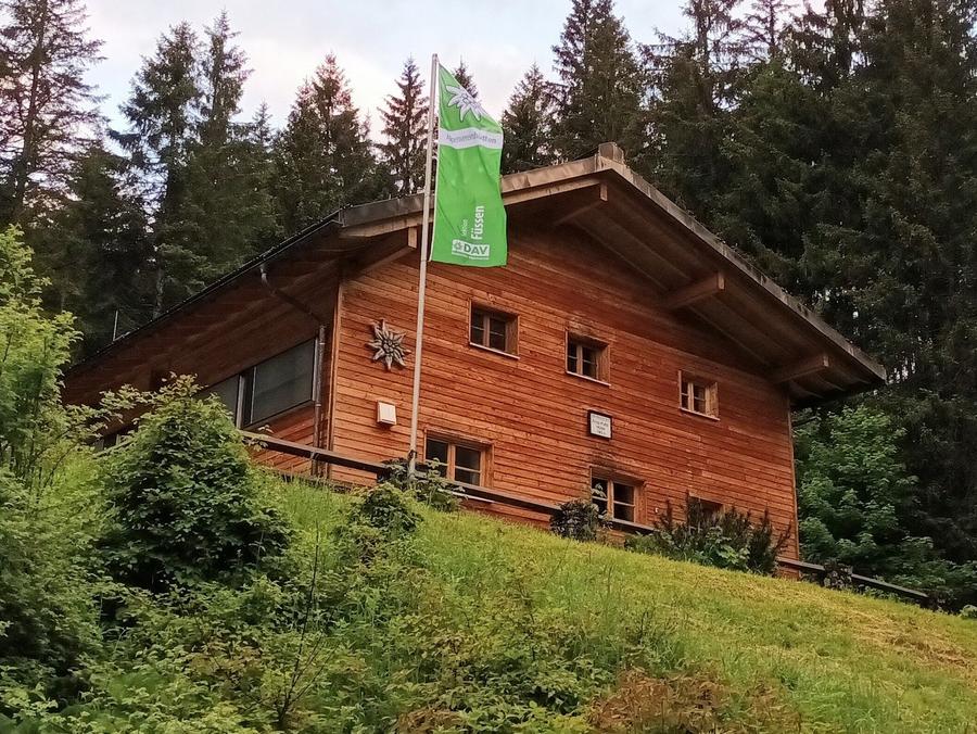 Fritz-Putz Hütte (1180 m) in Deutschland – DAV-Schutzhütte