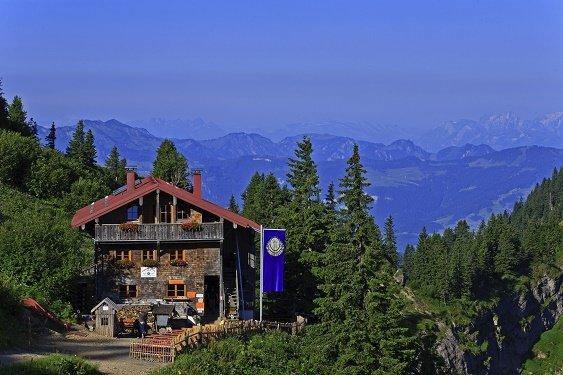 Staufner Haus (1634 m) in Deutschland – DAV-Schutzhütte
