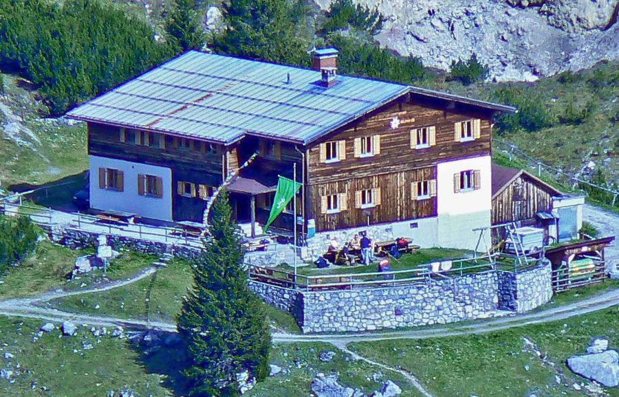 Heinrich-Hueter-Hütte (1.766 m) in Österreich – OEAV-Schutzhütte