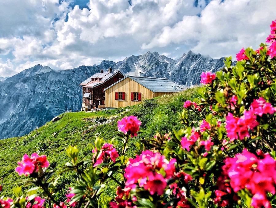 Kaltenberghütte (2.089 m) in Österreich – DAV-Schutzhütte